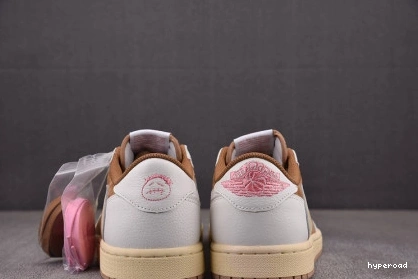 Hyperoad x Low Scott 1 OG Air Travis Jordan 0706